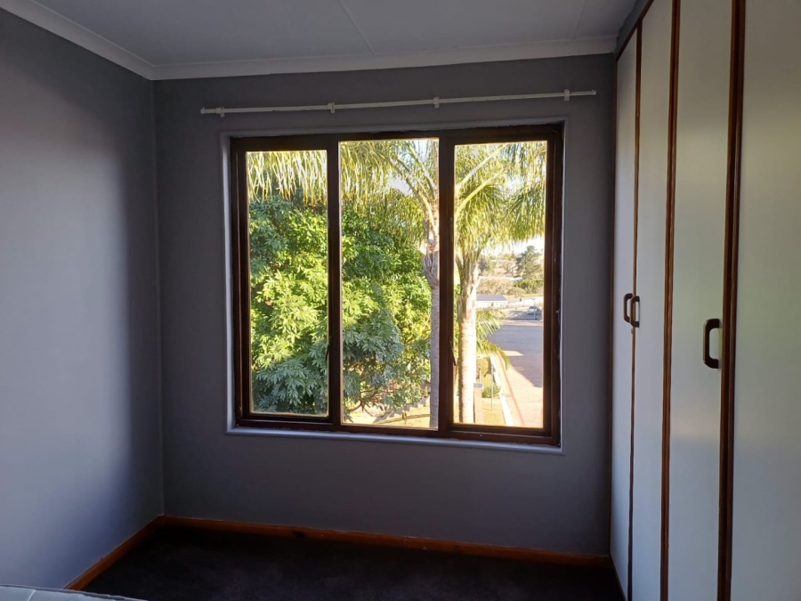 3 Bedroom Property for Sale in Heatherlands Western Cape